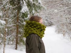 Hey, I found this really awesome Etsy listing at https://www.etsy.com/listing/661308213/chunky-crochet-puff-stitch-pattern-tube Crochet Puff Stitch, Crochet Cocoon, Scarf Knitted, Cozy Wrap, Tube Scarf, Chunky Knitting, Crochet Knit Hat, Knit Infinity Scarf, Hand Knit Hat