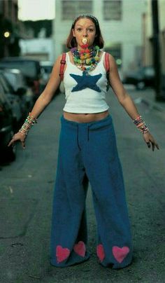 90s Rave Fashion Uk, Raver Fashion, Grunge Rave Outfits, 90s Rave Fashion, 1990s Rave, 90s Dress Up, 1990s Fashion Trends, Rave 90s, Raver Outfits