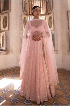 Soft Pink Lehenga, Blush Pink Indian Outfit, Pink Lengha Bridesmaid, Blush Pink Lengha, Pretty Lehengas, Blush Pink Lehenga, Pink Lengha, Kurta Lehenga, Georgette Skirt