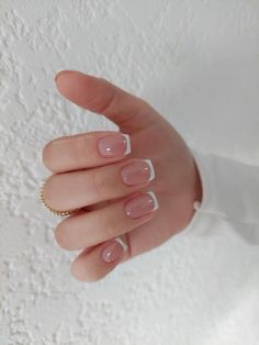 French Nails Cortas, French Nail Short, French Nails For Summer, Nail Ideas Art, Nails Acrylic Ideas, Nail Inspo Nail Art, White Nail Ideas, Ivory Nails, Short Nail Art