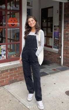 Viviane Audi, Outfits Con Jeans, Cute Outfits With Leggings, Overalls Fashion, Girls Denim