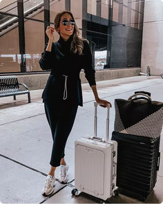 Comfortable and stylish travel / airport outfit idea Wearing a size small Runs tts Matching Loungewear Set, Comfortable Travel Outfit, Chic Fits, Perfect Travel Outfit, Airport Travel Outfits, Air Port Outfit, Comfy Travel Outfit, Halloween Costumes To Make, Flight Essentials