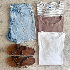 Capsule Wardrobe Year Round, Year Round Capsule Wardrobe, Mum Fashion, Summer Capsule, Summer Outfit Ideas, Summer Capsule Wardrobe, Mommy Style, Casual Summer Outfits