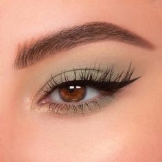 Green Brown Eyeshadow Looks, Simple Prom Makeup For Green Dress, Green Makeup Ideas Simple, Green Quince Makeup Natural, Eye Makeup For Green Dress Simple, Sage Green Eye Makeup Natural, Makeup With Light Green Dress, Simple Green Makeup Looks For Brown Eyes, Wedding Guest Make Up Green Eyes