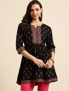 HAND CRAFTED TUNIC DESCRIPTION * Black and bink a-ine kurti * Ethnic motifs printed * Round neck, three-quarter, regular sleeves * Viscose rayon *Fabric:- Rayon *Wash Care:- MACHINE WASH AVAILABLE IN 6 SIZES THEY ARE IN FOLLOWING MEASUREMENTS IN INCHES:- XS:- Bust-34/Waist In-30/Length-32 S:- Bust-36/Waist In-32/Length-32 M:- Bust-38/Waist In-34/Length-32 L:- Bust-40/Waist In-36/Length-32 XL:- Bust-42/Waist In-38/Length-32 XXL:- Bust-44/Waist In-40/Length-32 NOTE ►►CUSTOMISATION We do customisat Traditional Printed Black Tops, Traditional Black Printed Top, Traditional Black Tops With Floral Print, Black Bohemian Top For Festive Occasions, Bohemian Black Tops For Festive Occasions, Bohemian Black Top For Festive Occasions, Traditional Black Tops For Navratri, Black Top For Navratri, Fitted Black Top For Navratri