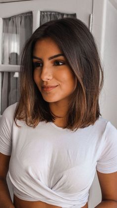 Cute Bob Hairstyles, Popular Short Haircuts, Long Bobs, Long To Short Hair, Bob Hairstyles For Fine Hair, Long Bob Hairstyles, Balayage Brunette, Penteado Cabelo Curto, Short Haircut