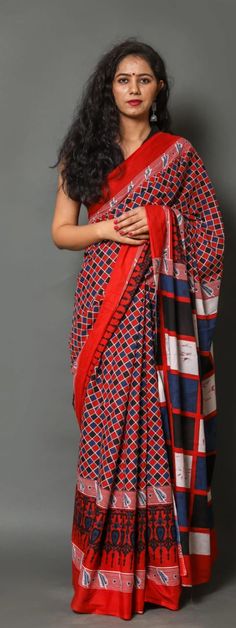 Saree Look, Chiffon Saree, Traditional Sarees, Saree With Blouse