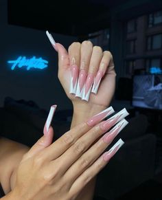 Nude Baddie Nails, Neon Acrylic Nails, Baddie Nails, French Acrylic Nails, Acrylic Nails Coffin Pink, Bling Acrylic Nails, Square Acrylic Nails