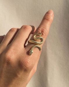 Add a touch of elegance and symbolism to your jewelry collection with our 925 Sterling Silver Snake Ring.
This exquisite piece is meticulously crafted from high-quality sterling silver, offering a stunning combination of style and durability. 

#snake
#gold Witchcraft Jewelry, Silver Snake Ring, Serpent Ring, Snake Ring Silver, Snake Ring, Gold Snake, Minimalist Jewelry, Promise Rings, Jewelry Gift