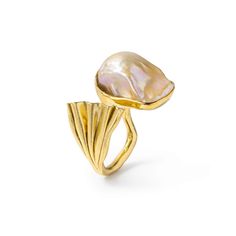 This handmade ring, part of the German Kabirski Freakwater Collection, is made from 925 Silver with an 18K Gold plating. Featuring an open band with a texture reminiscent of wrinkled cloth, it showcases a natural freshwater Baroque Pearl. Designed to be more than just jewelry, it aims to inspire creativity and connect wearers to the natural world.NOTE: This jewelry features raw, untreated gemstones, celebrating their natural beauty and uniqueness. These gems might have inclusions, cracks, stains, or rough edges, but these aren't flaws; they're signs of their natural state.This piece is handcrafted, so the item you receive may differ slightly due to the irregular shape of the Baroque Pearl.Silver 925Stones Baroque PearlPlating Gold 18KWidth 25 mmBand wide 2-18 mmLength 26 mmWeight 14.89 g German Kabirski, Pearl Ring Gold, Gold Pearl Ring, April Birthstone Jewelry, March Birthstone Jewelry, Forever Jewelry, Inspire Creativity, Zodiac Jewelry, Men's Jewelry Rings