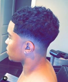 Justin Combs' haircut Ice Pick Taper Fade, Justin Combs, Curly Fade, Black Boys Haircuts, Drop Fade Haircut, Haircut Images, Mens Facial Hair Styles