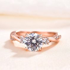 Round Cut 1.25ct Three Stone Twist Engagement Ring Twist Engagement Ring, Couples Ring, Engagement Rings Twisted, Three Stone Engagement Ring, Gold Solitaire Ring, Diamond Collection, Cvd Diamond, Engagement Ring White Gold, Twisted Band