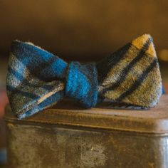 Mens Plade Wool Bowtie Dapper Bow With Butterfly Knot, Semi-formal Dapper Bow, Buffalo Jackson, Plaid Bow Tie, Anniversary Dinner, Plaid Bow, Mens Plaid, Formal Looks, Wool Plaid