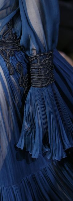 Chic Witch Outfit, Blue Pirate Aesthetic Outfit, Modern Fantasy Aesthetic Outfit, Moon And Stars Dress, Greenfinch, Fantasy Fashion, Fall 2016, Looks Style, Mode Inspiration