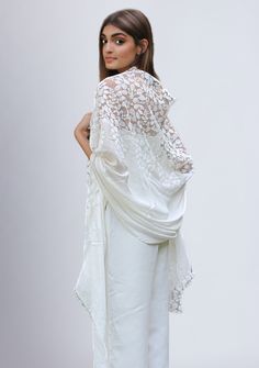 Crafted from a very comfortable and light blend of linen and modal, this wispy ivory scarf is emboldened with a substantial tonal ivory leaf patterned lace giving it a distinctive yet utterly feminine look. A gorgeous accessory to any day time wear. Day Time, Feminine Look, Leaf Pattern, Lace, Pattern, How To Wear