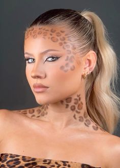 leopard print halloween makeup Pink Leopard Makeup, Cheata Print Make Up, Leopard Make Up Halloween, Leopard Spots Makeup, Lepord Makeup Women, Leapord Makeup Looks, Cheetah Print Halloween Makeup, Halloween Makeup Looks Leopard