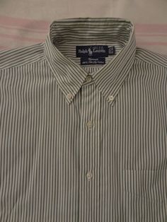 Ralph Lauren Men's Long Sleeve Striped Dress Shirt - 16/34 Button front closures Button Down collar Chest pocket Long sleeves with button cuffs Rounded hemline 100% Yarmouth Two Fly Cotton Comfort fit Machine wash Hunter green and White striped color Very good condition **Pet & Smoke Free **Shipping only Continental USA Long Sleeve Striped Dress, Button Down Collar, Hunter Green, Ralph Lauren Men, Green And White, Striped Dress, Chest Pocket, Dress Shirt, Mens Long Sleeve