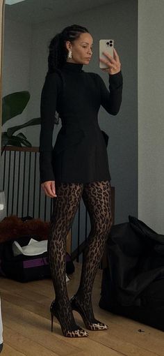 Cheetah Stockings Outfit, Snake Stockings Outfit, Pearl Tights Outfit, Leopard And Burgundy Outfits, Lace Bottoms Outfit, Classic New Years Eve Outfits, Leopard Stockings Outfit, Animal Print Tights Outfit, Cheetah Print Skirt Outfit Black Women