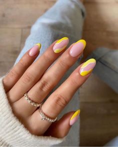 Summer Yellow Nails, French Tip Nail Art, Nails Yellow, Milky Nails, French Tip Nail Designs, Nagel Tips, Summer Yellow