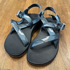 Chaco Z/Cloud Sandals Women’s Size 7 Color - Rambling Navy Never Worn New In Original Box Cloud Sandals, Chaco Sandals, Chacos Sandals, Chaco Shoes, Sandals Women, Shoes Women, Women's Shoes Sandals, Womens Sandals, Shoes Sandals