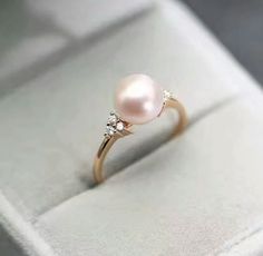 Pearl Ring Simple, Gold Pearl Ring, Embroidery Neck Designs, Gold Ring Designs, Finger Rings, Fancy Jewelry, Girls Jewelry