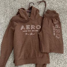 Washed Never Worn Brown And Rose Gold Size Small Dream Style, Sweat Pants, Christmas List, Aeropostale, Colorful Sweaters, Dream Closet, Sweatpants, Jackets & Coats, Jackets For Women