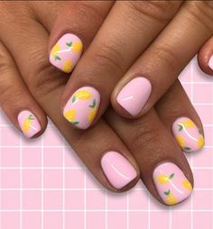 Lemon Nails Art, Fruit Design Nails, Trendy Short Nail Designs, Statement Nails, Lemon Nails, Short Nail Manicure, Nail Designs For Short Nails, Designs For Short Nails, Trendy Nail Designs