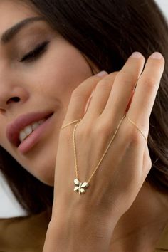 10k 14k 18k Solid Gold Diamond Butterfly Necklace Pendant, Minimalist Gold Butterfly Jewelry, Tiny Gold Diamond Necklace, Anniversary Gift  FEATURES• Solid Gold (real gold, not gold plated or gold filled material)• Gold Karat: 10K (417) - 14K (585) - 18K (750) (optional)• Pendant Height: 0.57 Inches (1.45 cm)• Pendant Width: 0.53 Inches (1.34 cm)• Available Gold Color: Yellow gold, rose gold and white gold (optional)• Diamond weight: 0.05 ct• Diamond color: G-H Color• Diamond clarity: SIWholesal Dainty Yellow Gold Flower Pendant Jewelry, Delicate 14k Gold Necklace, Dainty 14k Gold Flower Pendant Jewelry, Dainty 14k Gold Flower Pendant Necklace, Delicate 14k White Gold Necklace, Yellow Gold Dainty Flower Pendant Necklace, Delicate 14k Gold Flower Pendant Necklace, Delicate 14k Yellow Gold Necklace, Dainty Yellow Gold Necklace With Flower Pendant