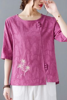 Plus Size-Summer Embroidered Cotton T-Shirt Loose Mid Sleeve Tops Stylish Tunic Tops, Cotton Tops Designs, Chinese Shirt, Stylish Tunic, Sewing Blouses, Indian Designer Suits, Tunic Designs, Half Sleeve Shirts, Blouse Models