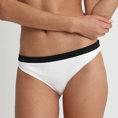 New With Tags Jette White With Black Swim Bikini Bottom Size 4 Matching Swimwear, Swim Bottoms, Womens Swim, White Black, White And Black, Size 4, Swimming, Black White, Black And White