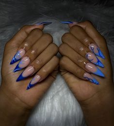 Blue Oval Nails Designs, Nails Acrylic Almond Blue, Oval Acrylic Nails Designs, Blue French Tip Nails Almond, Blue Almond Nails Design, Almond Nails Blue, Peach Nail Art, Oval Acrylic Nails, Almond Acrylic Nails Designs