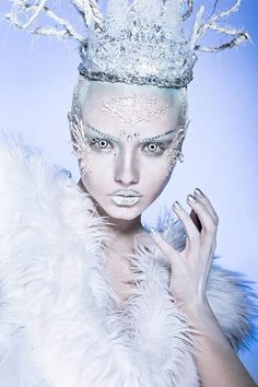 Makeup Masquerade, Fantasy Make-up, Dark Queen, Halloween Queen, Queen Makeup, White Makeup