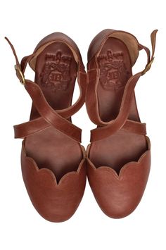 Shop Mangrove Leather Flats at BaliELF. Unique Handmade Leather Shoes, Bags & Clothing. Sign up & Enjoy 10% OFF Your First Order Camel Flats, Elf Style, Wedding Ballet Flats, Photographer Outfit, Brown Leather Flats, Wedding Shoes Flats, Red Flats, Leather Colors, Wedding Flats