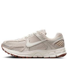 (WMNS) Nike Air Zoom Vomero 5 'Light Orewood Brown' FZ3780-101 - KICKS CREW Nike Zoom Vomero 5 Outfit Women, Nike Zoom Vomero 5 Outfit, Zoom Vomero 5 Outfit, Vomero 5 Outfit, Air Zoom Vomero 5, Nike Zoom Vomero 5, Nike Vomero, Zoom Vomero 5, Vomero 5