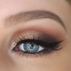 Make Up Mata, Romantic Wedding Makeup, Wedding Hairstyles And Makeup, Alat Makeup, Makeup Pictorial, Glittery Eyes, Best Wedding Makeup, Brown Hair Blue Eyes, Makeup Secret