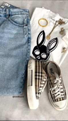 Burberry Shoes Outfit, Burberry Outfits, Stylish Outfits Casual, Winter Fashion Outfits Casual, Swaggy Outfits