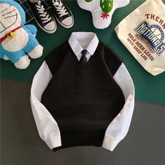 Product Show： Black Sleeveless School Top, White Winter Sweater Vest, Casual Sleeveless School Vest, Classic White Sleeveless Sweater Vest, White V-neck Vest For Fall, Classic White Sweater Vest For Winter, White Vest Top For Winter, Classic White V-neck Sweater Vest, Men Knitting