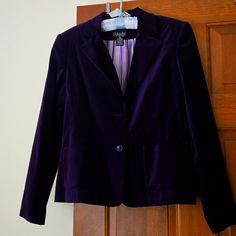 Beautiful Never Worn Deep Purple Blazer. Velvet And Soft. 2% Spandex For A Little Stretch. Top Button Missing Bit Extra Buttons Included As Pictured. Easy Fix. Casual Fitted Purple Blazer, Purple Long Sleeve Blazer With Buttons, Purple Velvet Blazer, Tailored Purple Single Button Blazer, Purple Single-breasted Blazer With Notch Lapel, Purple Single-breasted Long-sleeved Blazer, Purple Blazer, Eggplant Color, Colored Blazer