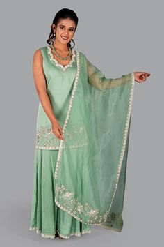 Green kurta with thread embroidered floral jaal motifs embellished by pearls. Comes with sharara and embellished dupatta. - Aza Fashions Kurta Sharara Set, Kurta Sharara, Sharara Set, Set For Women, Aza Fashion, Engagement Party, Types Of Sleeves, Thread, Floral