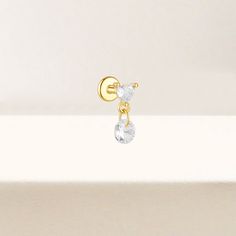 Take a daring leap with our 925 Silver Heart Shape CZ Diamond Flat Back Earrings! Crafted with high-quality silver and sparkling CZ diamonds, these earrings add a touch of elegance to any outfit. Stand out in style with their bold flat back design and heart shape. Elevate your look today! Tarnish proof Water proof Sleep / Nap proof Safe for sensitive skin Wear it while working out &showering Designed to wear 24/7 If there is no stock, the product will take 60 days to produce Please leave your us Elegant Piercings With Sparkling Stones For Gift, Anniversary Piercings In Diamond White Cubic Zirconia, Elegant Dangle Piercings With Cubic Zirconia, Elegant Single Earring For Anniversary, Elegant Dangle Cubic Zirconia Piercings, Elegant Teardrop Piercings As Gift, Elegant Silver Heart Piercings, Elegant Silver Piercings With Sparkling Stones, Nickel-free Heart-shaped Gold-plated Earrings