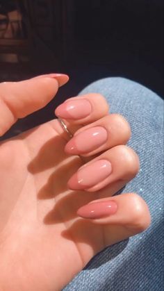 Chic and classy for fall—this French manicure is a must-try! 🍁💅 Elevate your nails this season. #ChicNails #FallFrenchTips #NailInspo Terracotta Vibes, Terracotta Nails, Autumn Nail Inspo, Nail Collection, Autumn Nail, Autumn Beauty