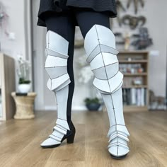 Knight Leg Armor Pattern Digital Download PDF - Etsy Leg Armor Design, Diy Knight Costume, Armor Template, Knee Armor, Armor Pattern, Armor Reference, Production Ideas, Leg Armor