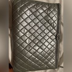 Be Used This To Carry Makeup. Going Out As A Clutch Gently Worn Chanel Clutch, Matte Metallic, Chanel Bags, Metallic Colors, Chanel Bag, Going Out, Chanel, Bag Lady, Makeup