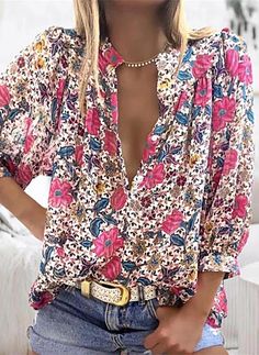 Pink Floral Print 3/4 Sleeve Button Down Casual Blouse. Super nice quality weight silky fabric. This blouse has no stretch. True to size, fits relaxed. Chic Shirts, Loose Fit Shirts, V Neck Shirt, Casual Shirt Women, Shirts Women Fashion, Silky Fabric, Floral Print Shirt, Wardrobe Ideas, Casual Tops For Women