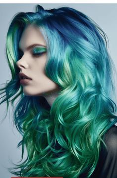 Multi Color Hair Ideas, Brown Hair Fade, Hair With Color, Color Hair Ideas, Bold Hair Color, Blonde Roots