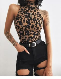 leopard print bodysuit / cute blogger style / black skinny jeans Club Outfit, Pride Outfit, Outfit Jeans, Pinterest Fashion, Edgy Outfits, Edgy Fashion