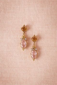 Bijoux Art Deco, Geode Earrings, Jewelry Lookbook, Girly Jewelry, Dream Jewelry, Jewelry Inspo, Ear Jewelry, Accessories Jewelry, Piercing Jewelry