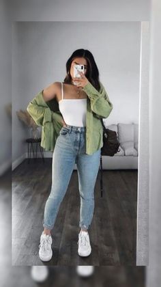 Cute Casual Athleisure, Hot College Outfits, Edgy Fashion Outfits, College Wear, Outfit 2022, Ootd Inspo, Italy Outfits, Trendy Fall Outfits