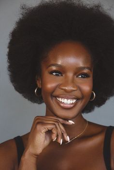 Expensive Woman, Woman Shaving, Dark Skin Makeup, Natural Hairstyles, Brown Skin, Black Is Beautiful