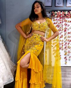 Designer Party Wear Dresses Classy, Kaveri Priyam, Indian Bridesmaid Dresses, Trendy Outfits Indian, Bridal Lehenga Collection, Beautiful Pakistani Dresses, Saree Designs Party Wear, Traditional Indian Outfits, Indian Bridal Dress